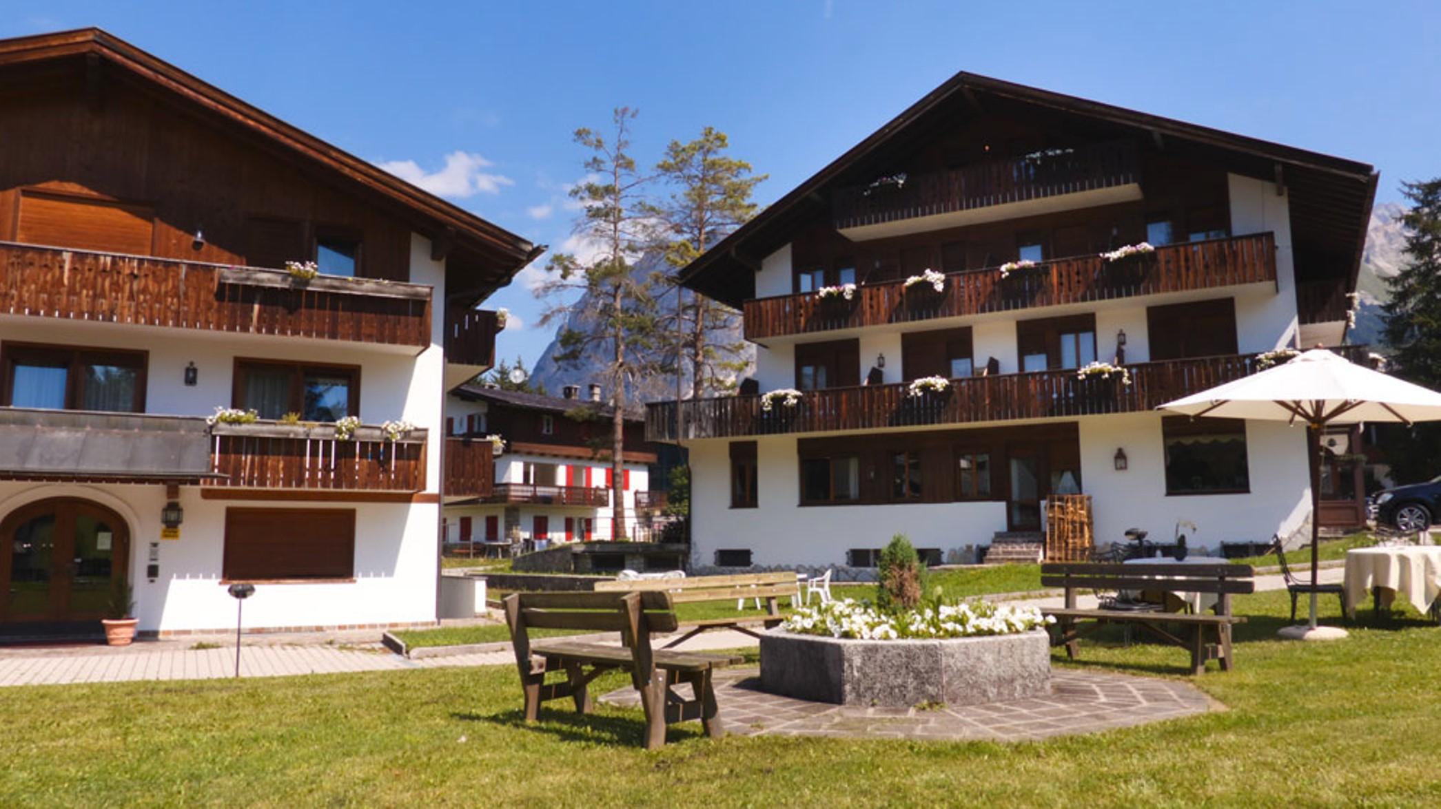 Hotel Capannina Cortina dʼAmpezzo Zewnętrze zdjęcie