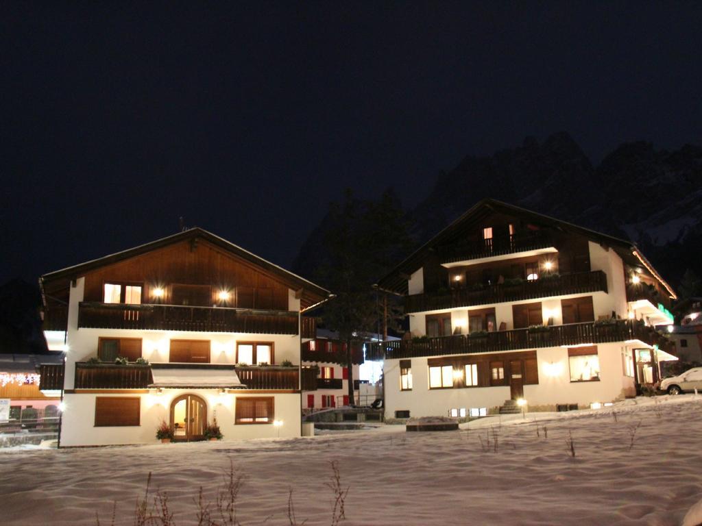 Hotel Capannina Cortina dʼAmpezzo Zewnętrze zdjęcie